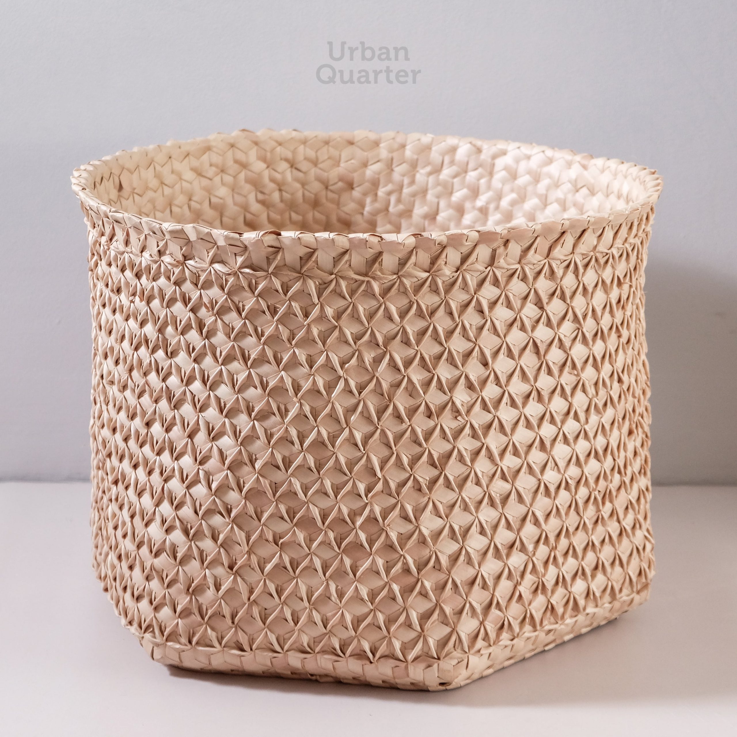 uq may 2020-010244-min