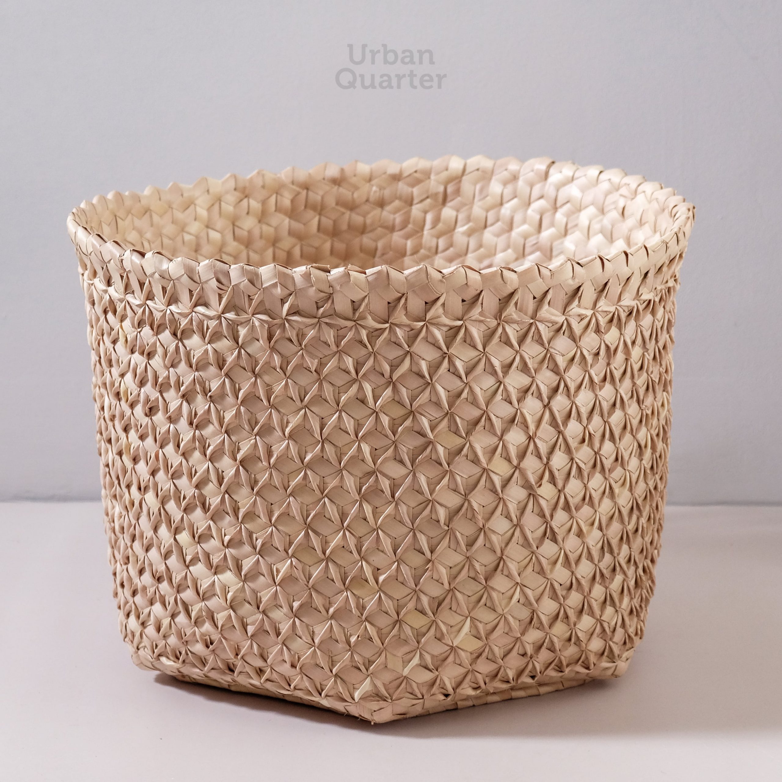 uq may 2020-010246-min