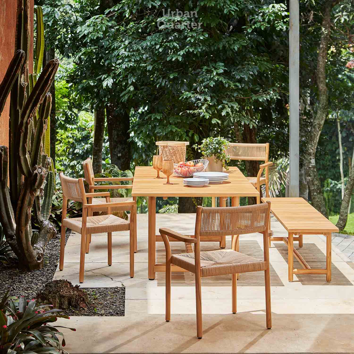 211115_UQ_gautama72330(01)