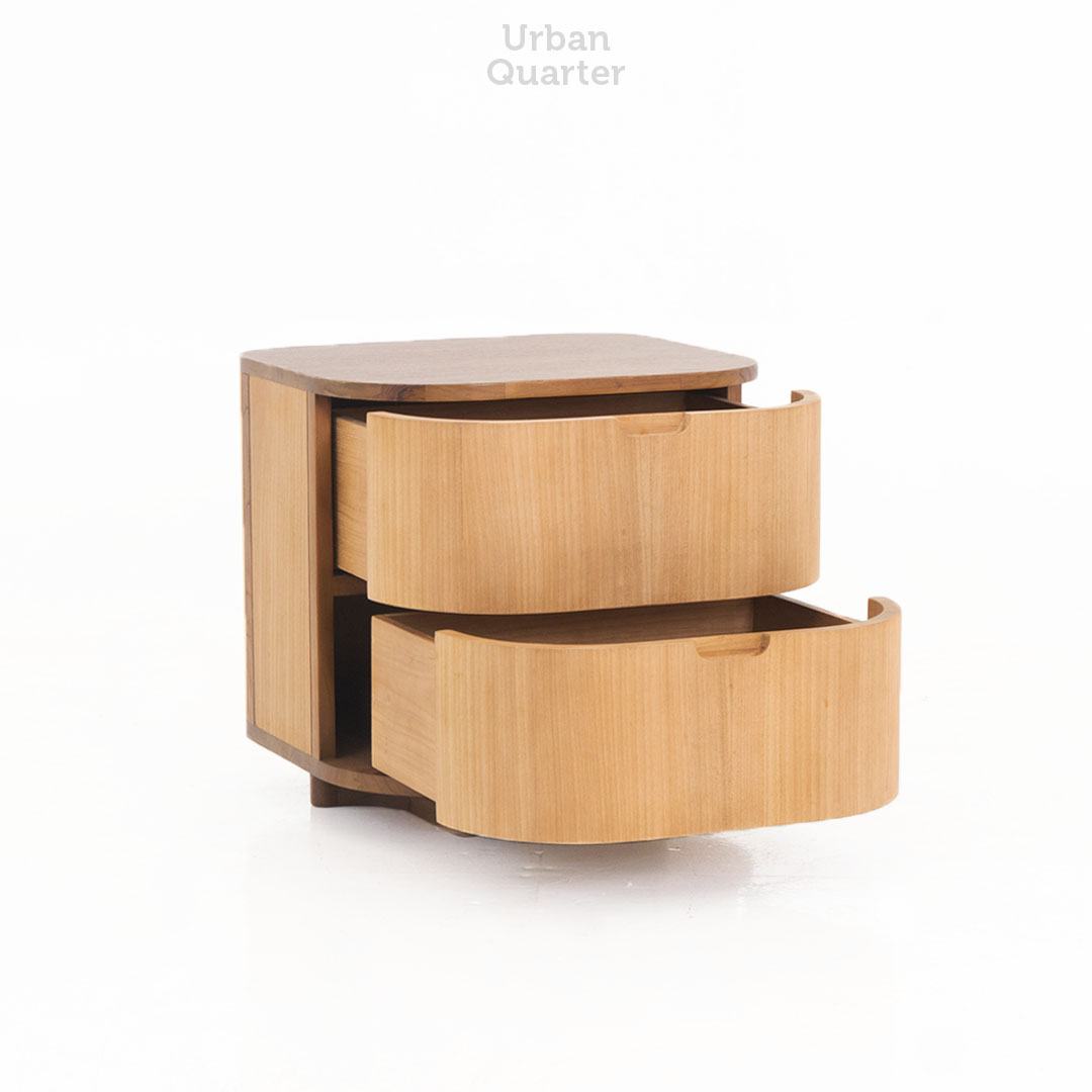 34.20356 BEDSIDE TABLE